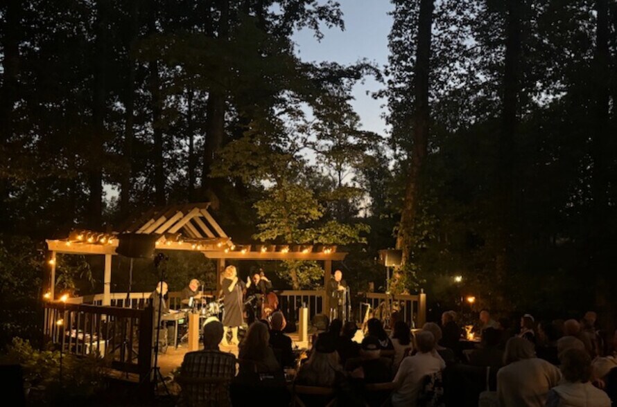 More Photos Of Cove Road, Jasper Specialty For Sale