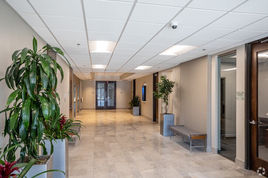 More Photos Of 2 Maryland Farms, Brentwood Office For Lease