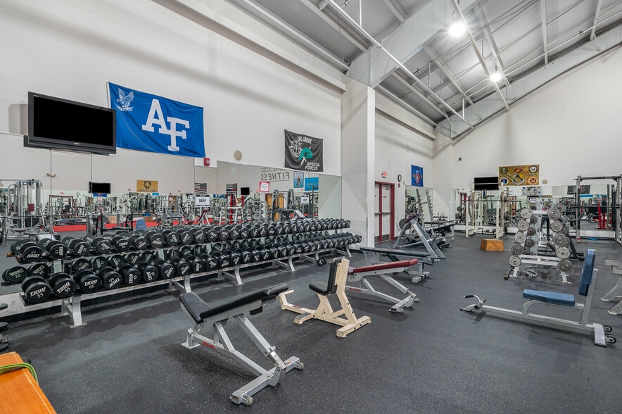 More Photos Of 10030 Callabridge Ct, Charlotte Freestanding For Sale