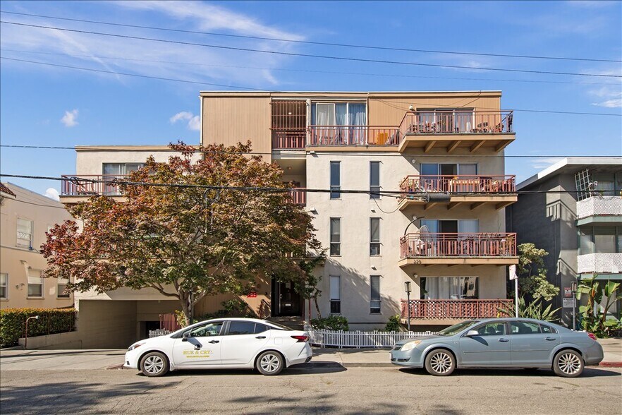 More Photos Of 220 Athol Ave, Oakland Apartments For Sale
