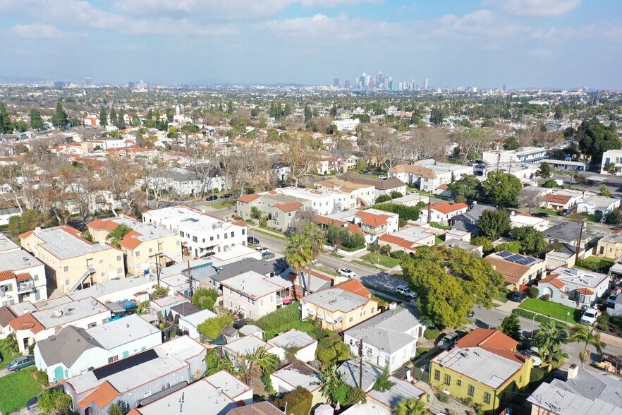 More Photos Of 4200 6th Ave, Los Angeles Apartments For Sale