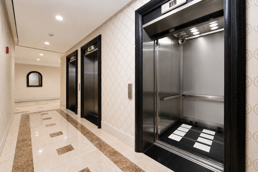 More Photos Of 61-27 186th St, Fresh Meadows Specialty For Sale