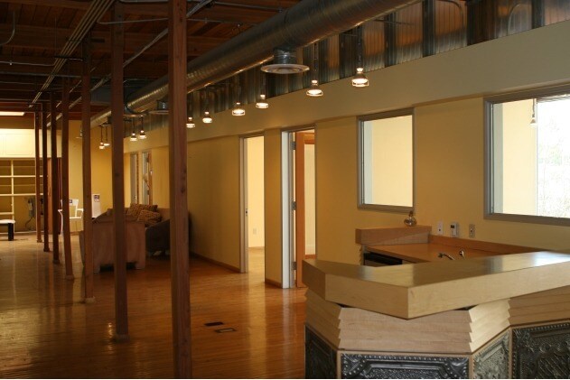 More Photos Of 15422 Ventura Blvd, Sherman Oaks Loft Creative Space For Lease