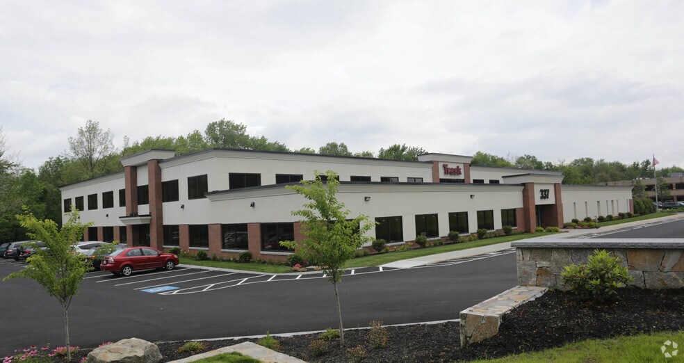 Primary Photo Of 337 Turnpike Rd, Southborough Research And Development For Lease
