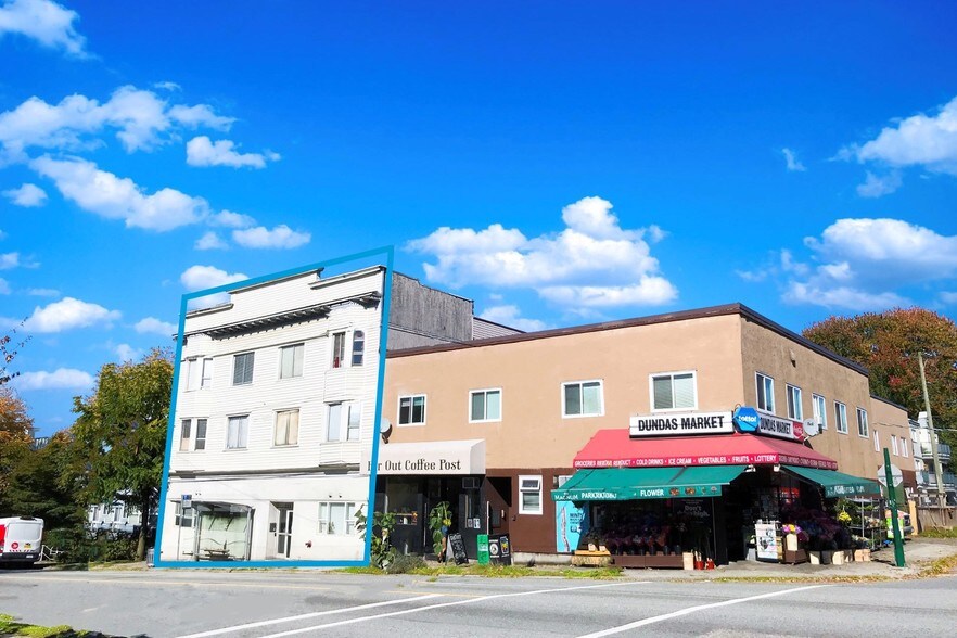 More Photos Of 2163-2167 Dundas St, Vancouver Apartments For Sale