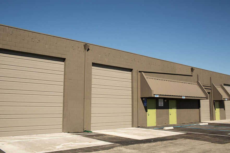 More Photos Of 446-488 Reynolds Cir, San Jose Warehouse For Lease