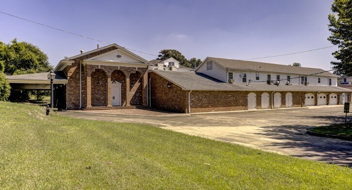 More Photos Of 1830 Cherry St, Vicksburg Religious Facility For Sale