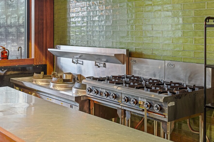 More Photos Of 56 Simmat Ave, Condell Park Restaurant For Lease