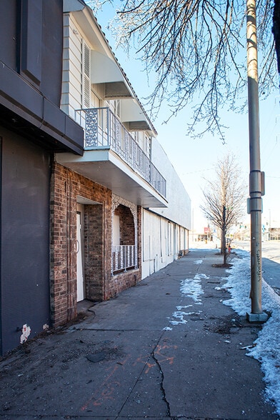 More Photos Of 3222-3228 Troost Ave, Kansas City Storefront For Sale