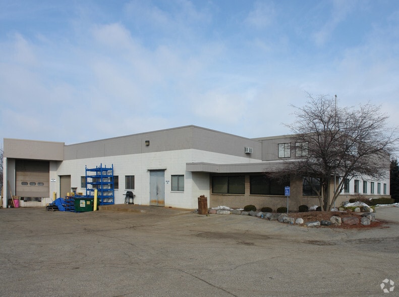 Primary Photo Of 2385 Walker Ave, Grand Rapids Manufacturing For Sale