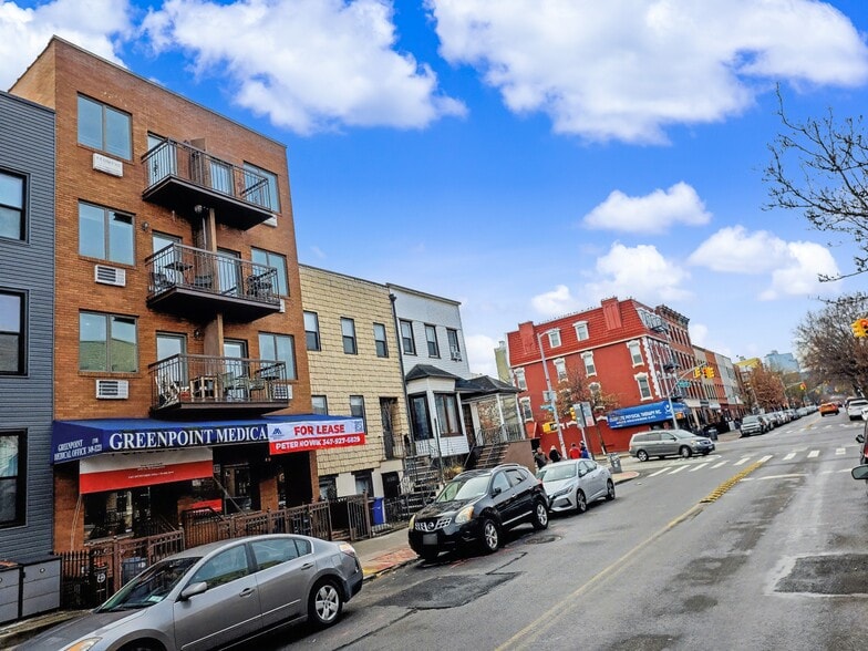 Primary Photo Of 146 Norman Ave, Brooklyn Apartments For Lease
