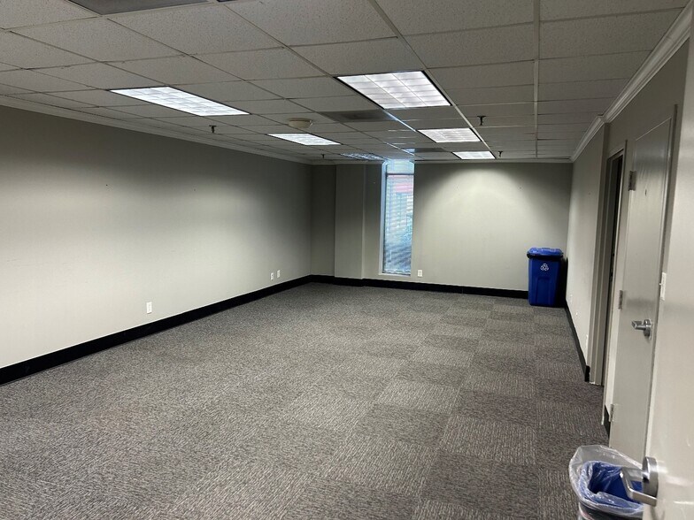 More Photos Of 6110 Boat Rock Blvd SW, Atlanta Warehouse For Lease