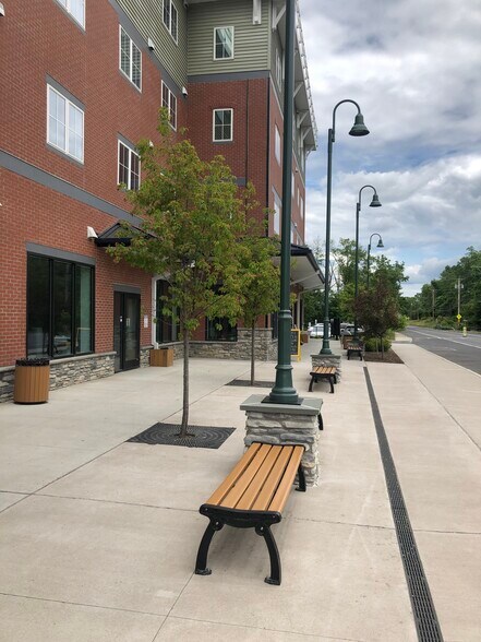 More Photos Of 87 N Chestnut St, New Paltz Apartments For Lease