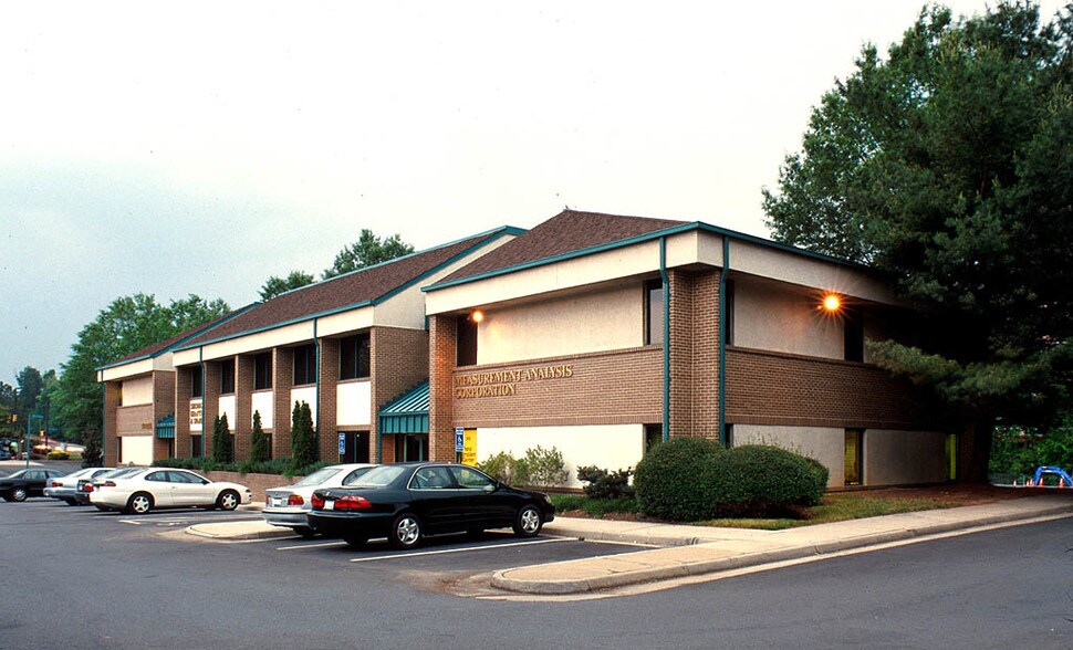 More Photos Of 11864-11868 Sunrise Valley Dr, Reston Loft Creative Space For Sale