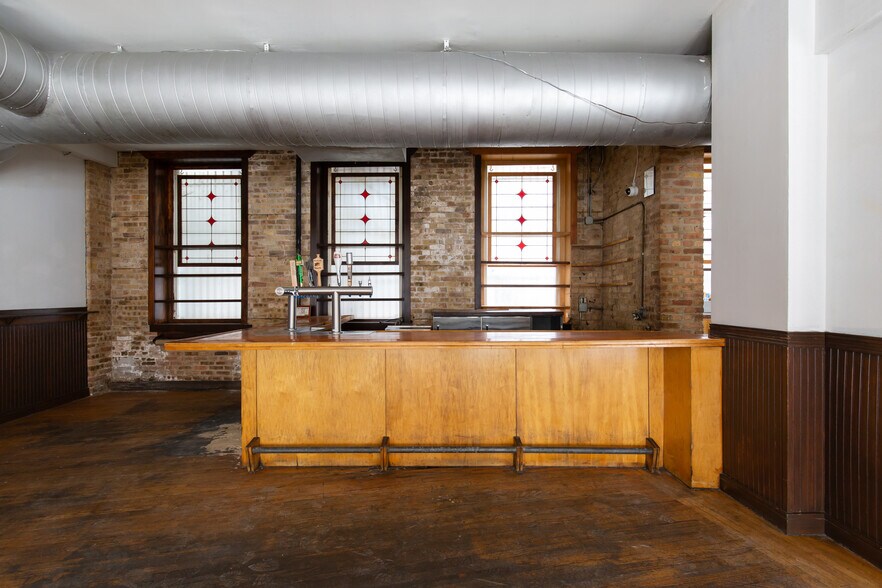 More Photos Of 1935 N Sedgwick St, Chicago Apartments For Lease