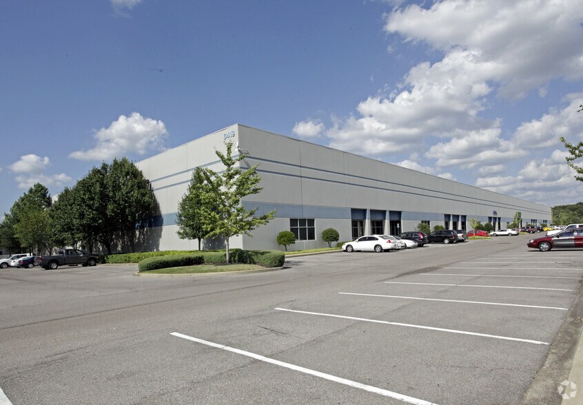 More Photos Of 6419 Shelby View Dr, Memphis Industrial For Sale