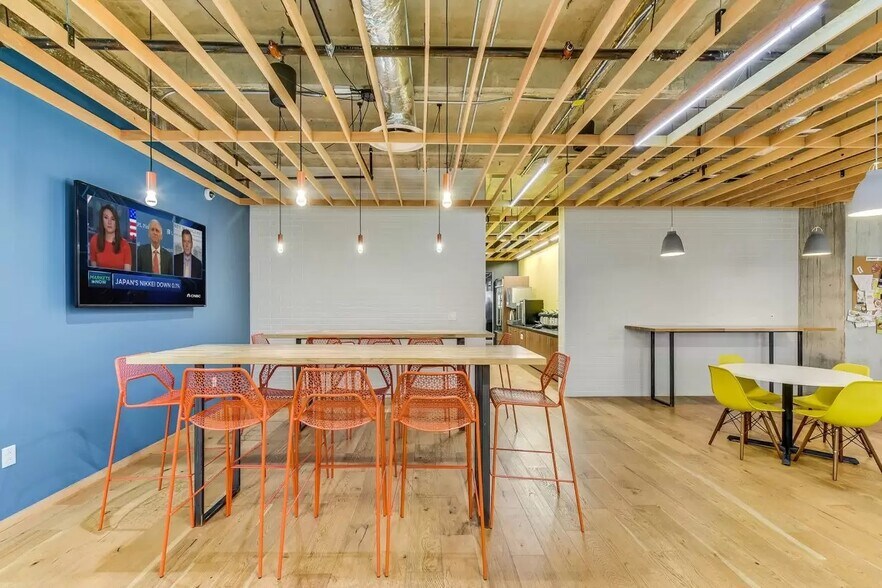 More Photos Of 98 San Jacinto Blvd, Austin Coworking Space
