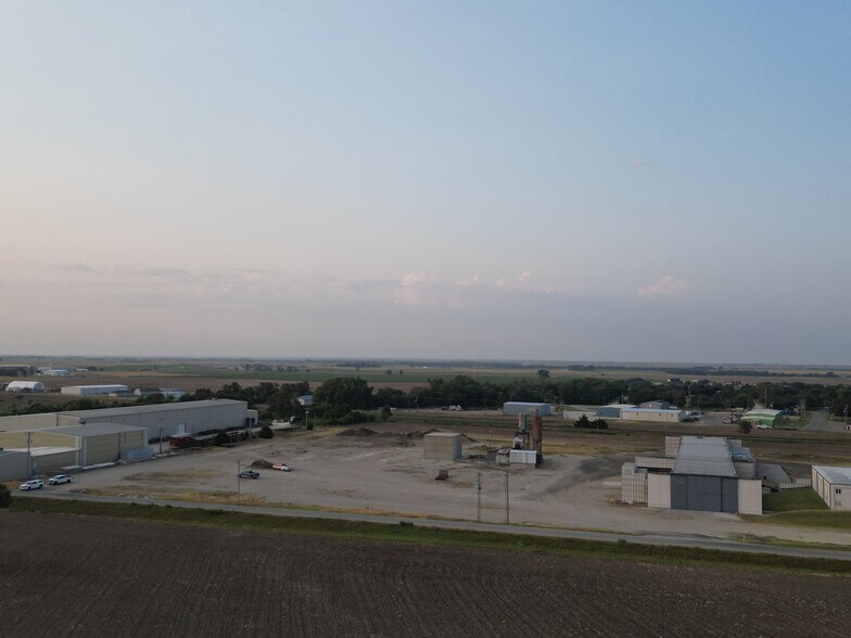 More Photos Of 2500 E 9th St, Hays Warehouse For Sale