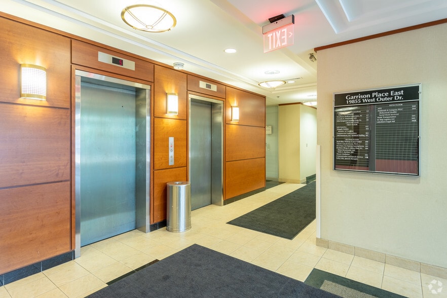 More Photos Of 19855 Outer Dr, Dearborn Office For Lease