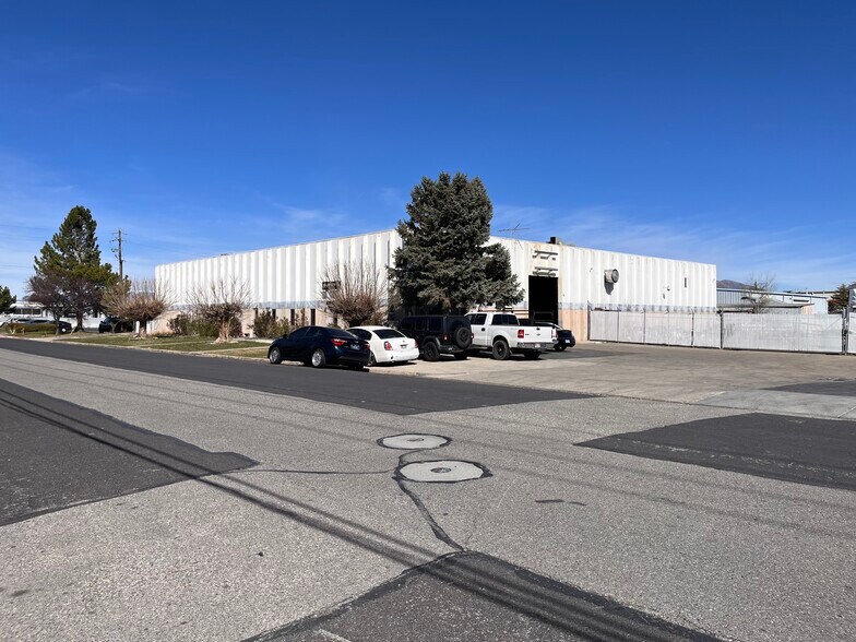 Primary Photo Of 2487 S 3270 W, Salt Lake City Manufacturing For Lease