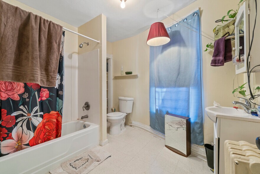 More Photos Of , Baltimore Multifamily For Sale