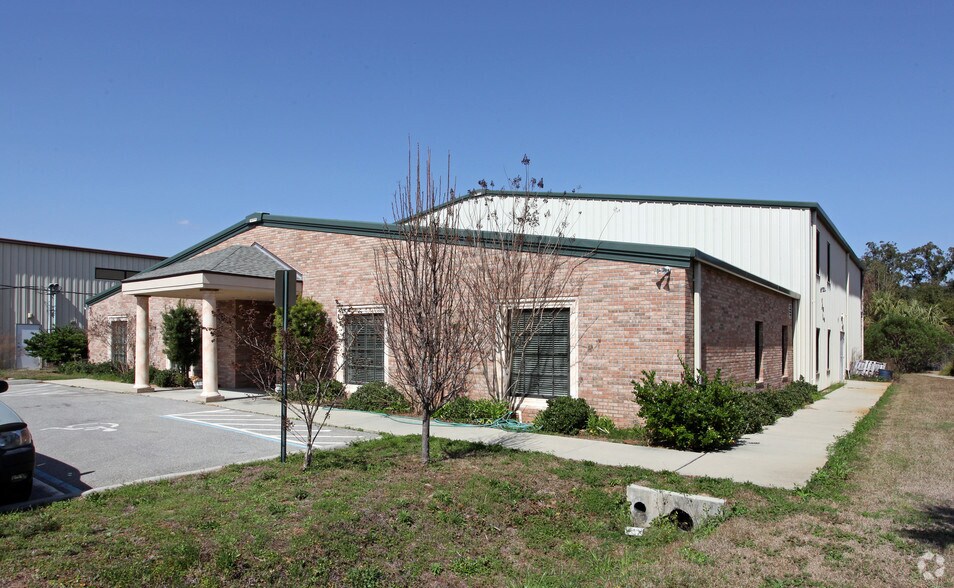 More Photos Of 2990 Gulf Breeze Pky, Gulf Breeze Medical For Lease