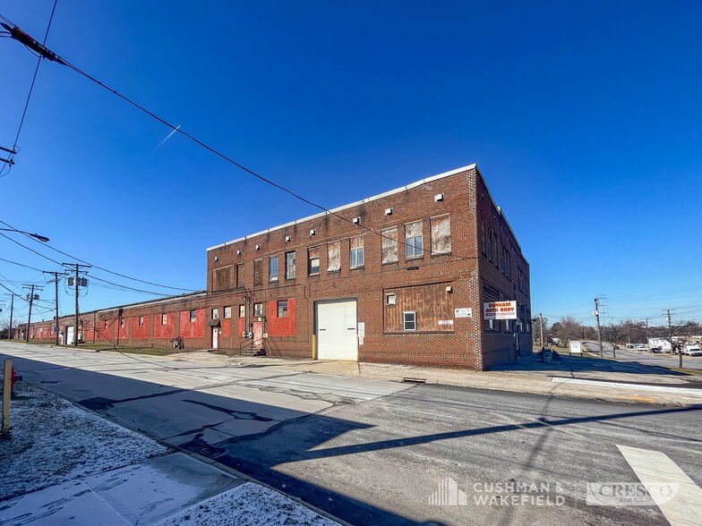 More Photos Of 5446-5454 Dunham Rd, Maple Heights Manufacturing For Lease