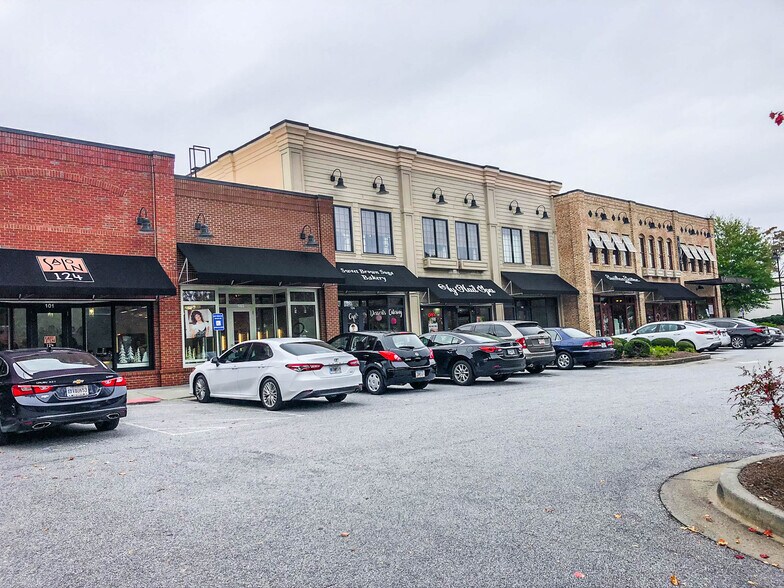 2023 Grayson Hwy, Grayson, GA 30017 Restaurant For Sale