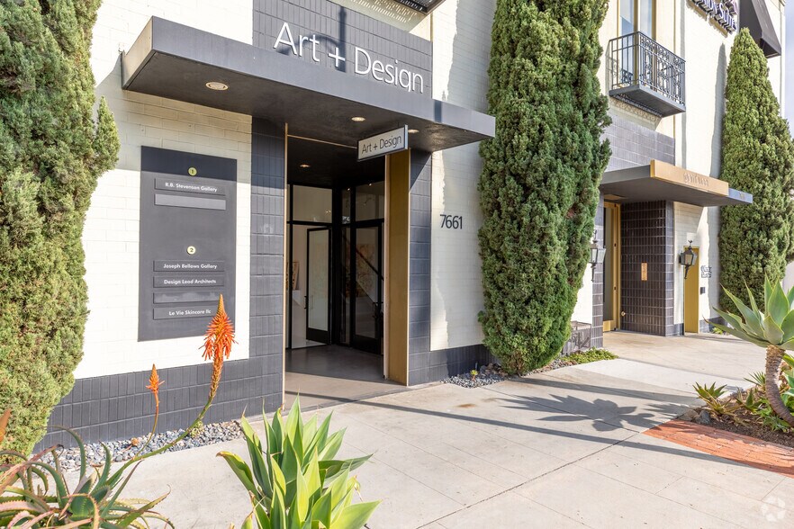 More Photos Of 7661 Girard Ave, La Jolla Storefront Retail Office For Lease