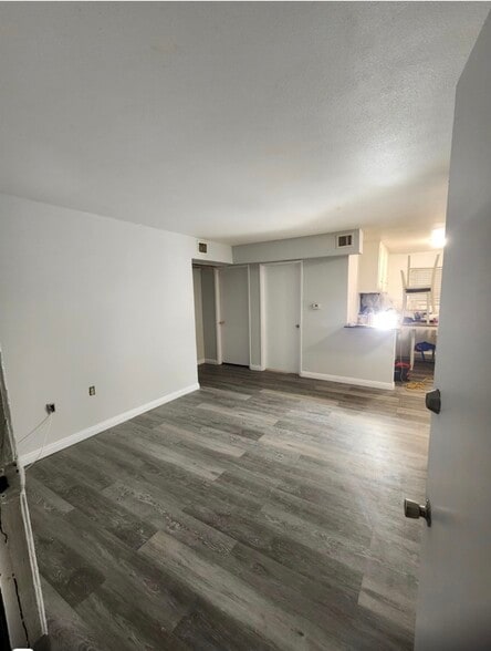 More Photos Of 700 Blair Ave, Calexico Apartments For Sale