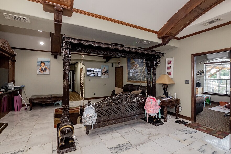 More Photos Of 3005 Houston Hwy, Victoria Hotel For Sale