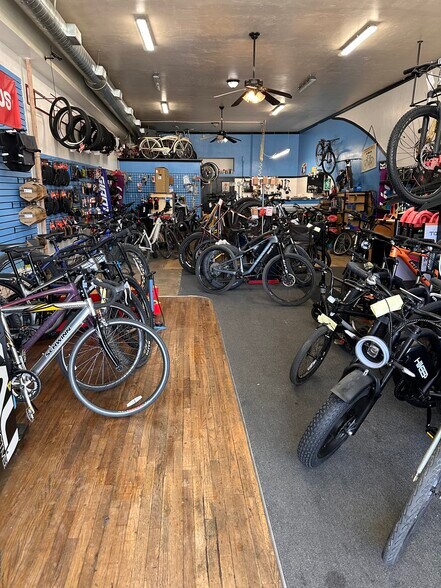 More Photos Of 36 W Utah Ave, Payson Storefront For Sale