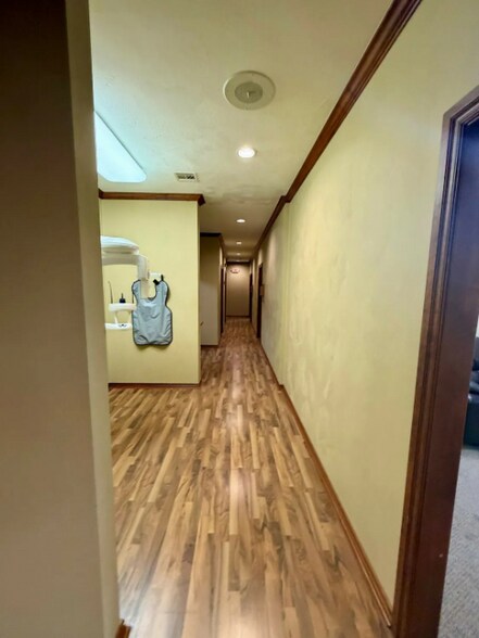 More Photos Of 1218 E 9th St, Edmond Medical For Lease