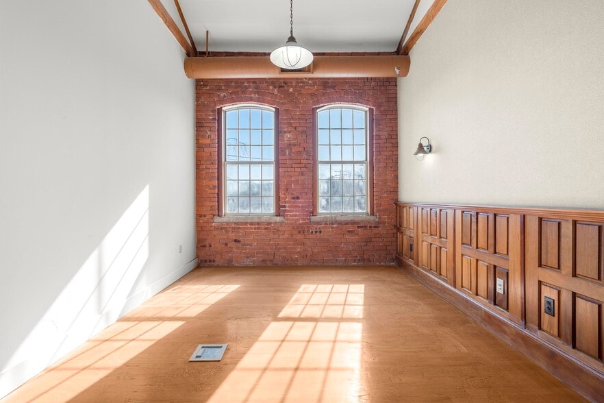 More Photos Of 495 Blake St, New Haven Office For Lease