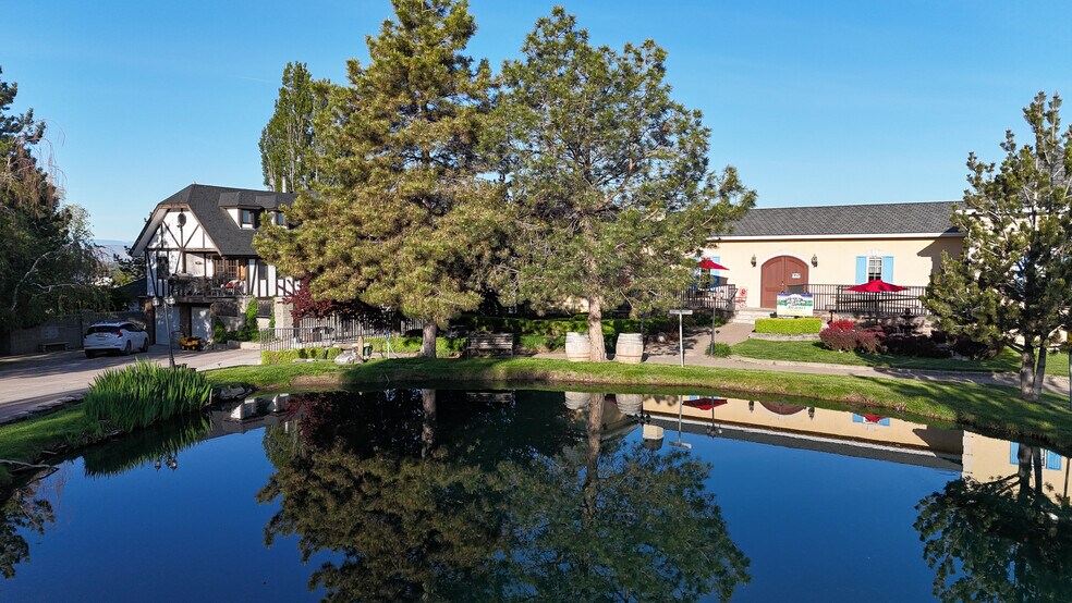 More Photos Of 500 S Bonair Rd, Zillah Winery Vineyard For Sale