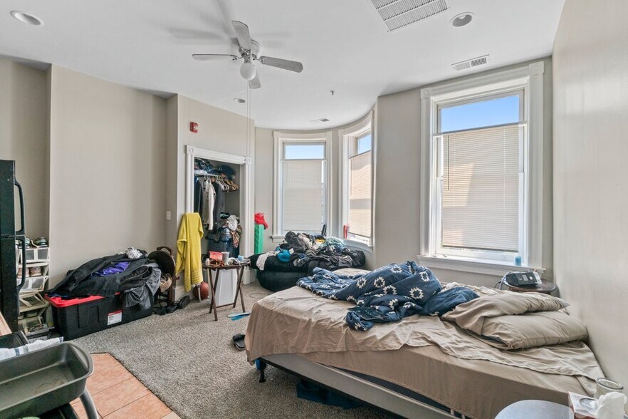 More Photos Of 30 E 25th St, Baltimore Apartments For Sale