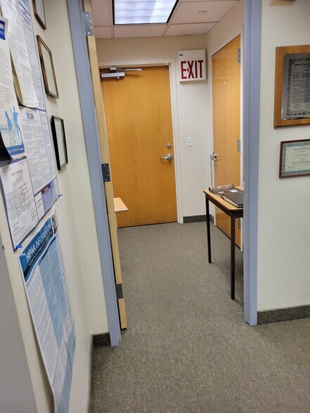 More Photos Of 30-56 Whitestone Expy, Flushing Office For Sale