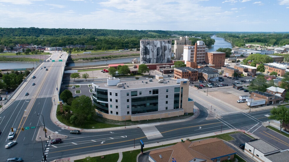 More Photos Of 201 N Riverfront Dr, Mankato Office Residential For Lease