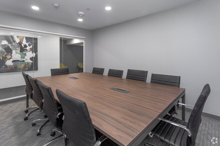 More Photos Of 520 Franklin Ave, Garden City Medical For Sale