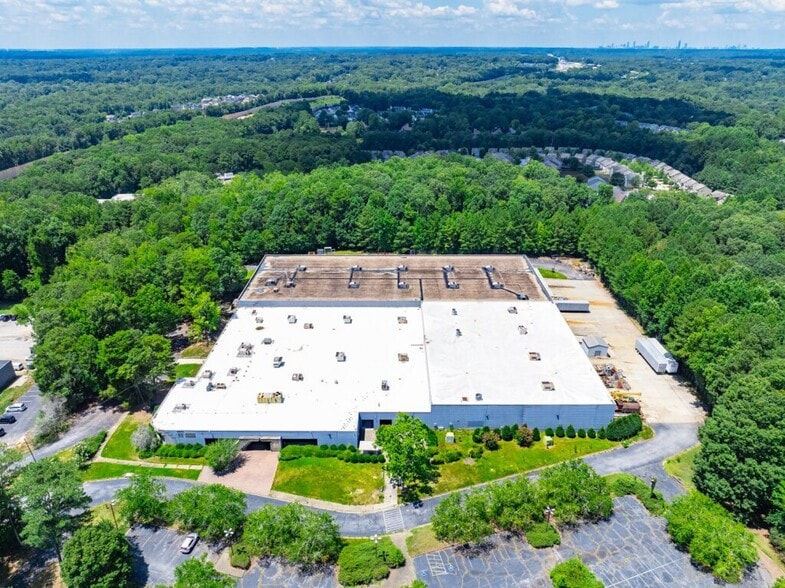 More Photos Of 2933 Miller Rd, Decatur Warehouse For Lease