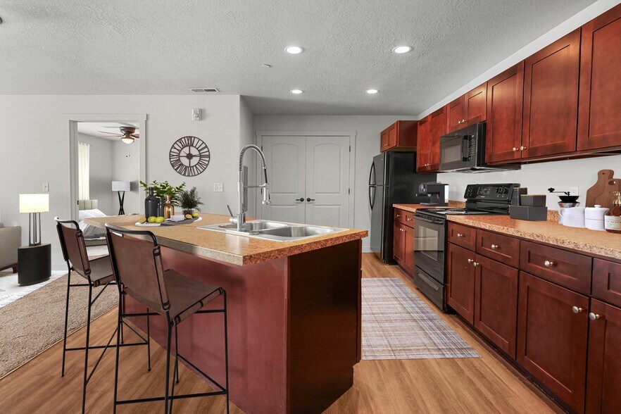 More Photos Of 415 Suncrest Ln, Logan Apartments For Sale