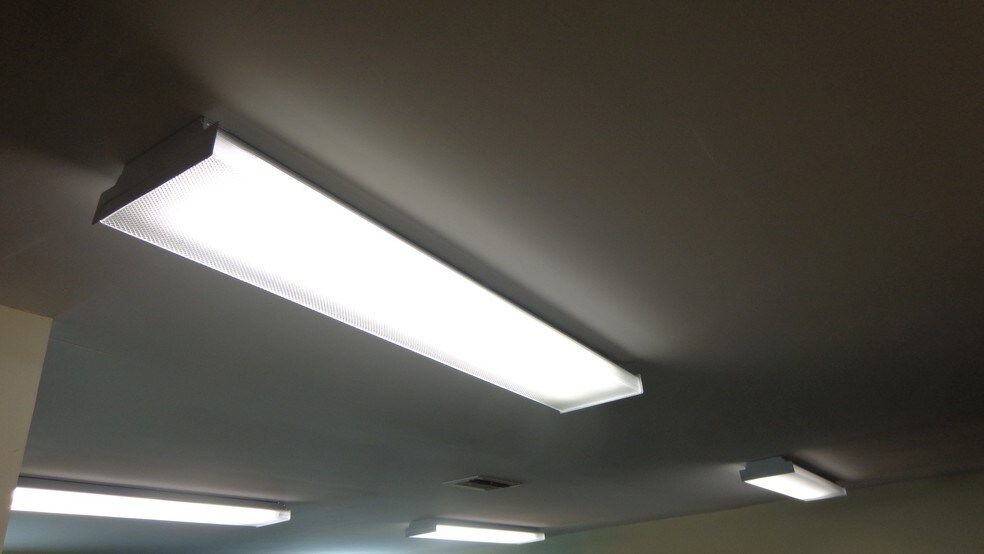 More Photos Of 13977-13981 SW 140th St, Miami Light Distribution For Sale