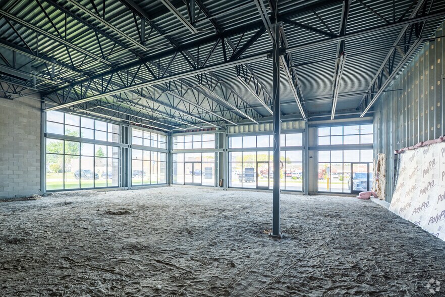 More Photos Of 1229 Holiday Blvd, Monroe Storefront For Lease