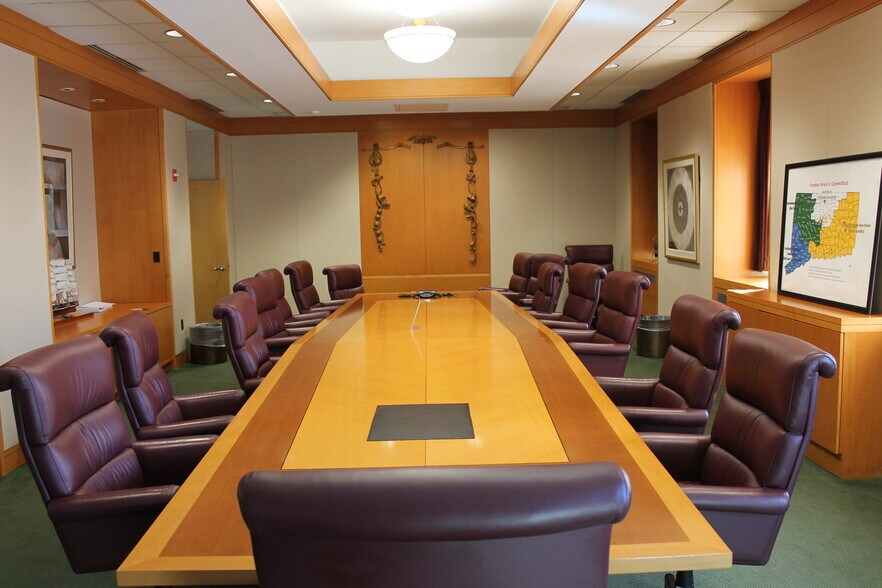 More Photos Of 310 Orange St, New Haven Office For Lease