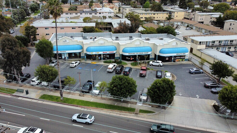 More Photos Of 3902 Pacific Coast Hwy, Torrance Unknown For Lease
