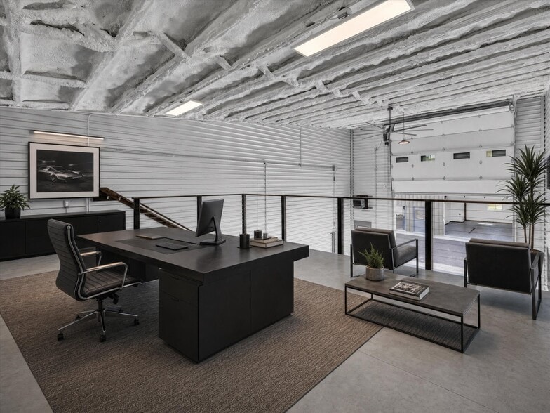 More Photos Of 453 Commerce St, Hayden Office For Sale
