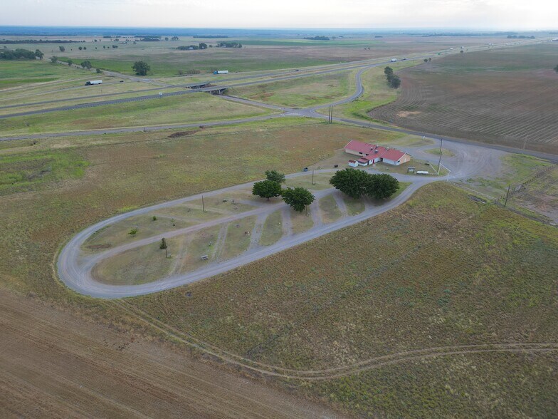 More Photos Of 633 Grand ave, Texola Flex For Sale