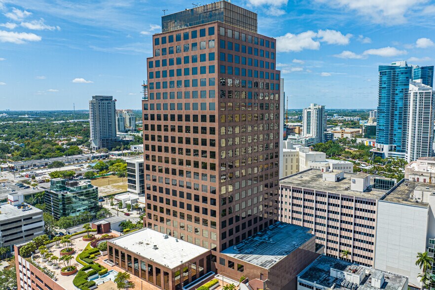 Primary Photo Of 110 SE 6th St, Fort Lauderdale Coworking Space