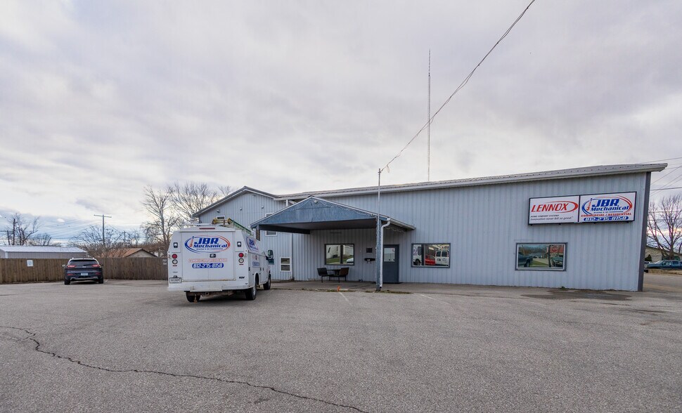 Primary Photo Of 701 I St, Bedford Warehouse For Sale