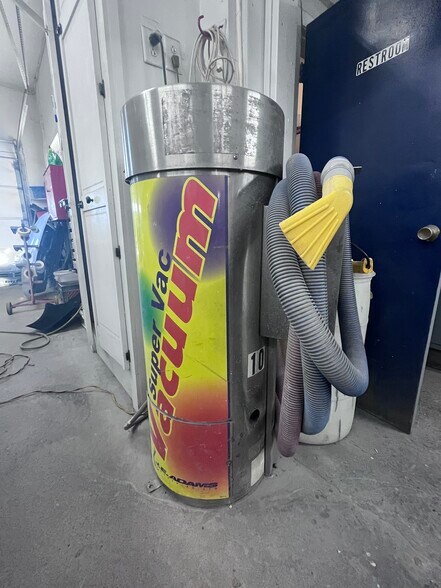 More Photos Of 620 Pond St, Woonsocket General Retail For Sale